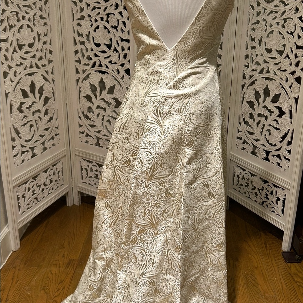 Carmen Marc Valvo Cream and Gold Gown